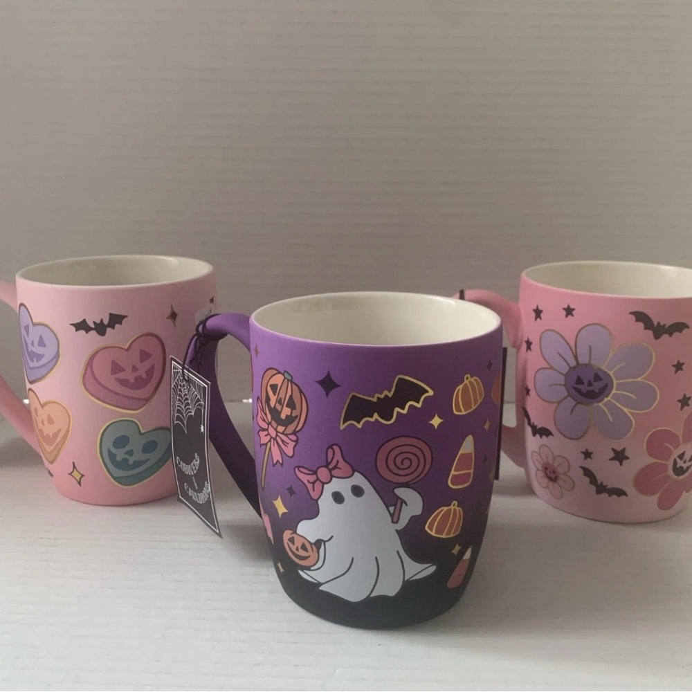 Cobwebs & Cauldrons Mug Halloween Ghost Hearts Flowers Bats Pumpkins Soft Touch